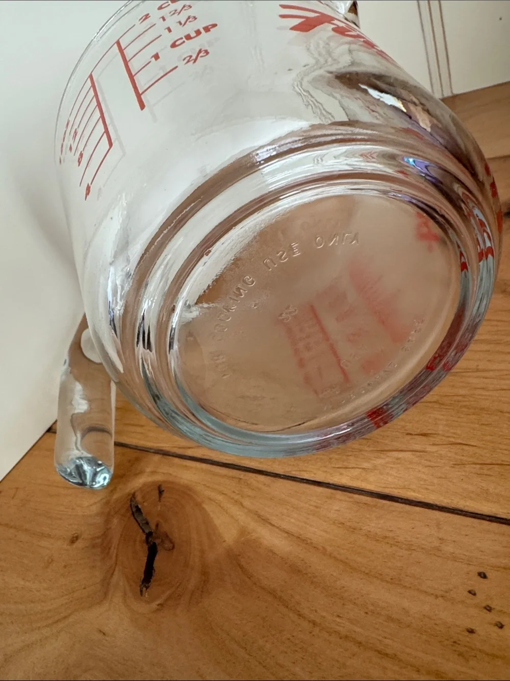 Anchor Hocking Clear Glass Measuring Cup with Red Graphics